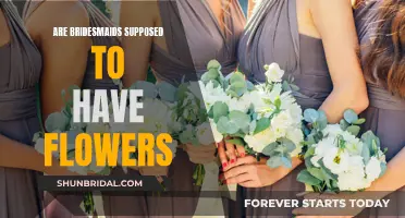 Bridesmaids and Flowers: Who Should Hold the Bouquets?