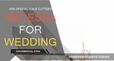 Special Cake Cutters: Essential for Wedding Perfection?