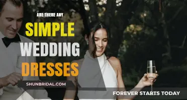 Simple Wedding Dresses: How to Keep it Minimalist