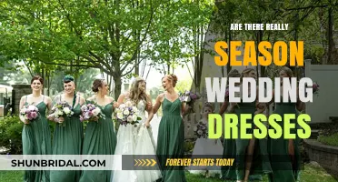 How to Choose Your Seasonal Wedding Dress