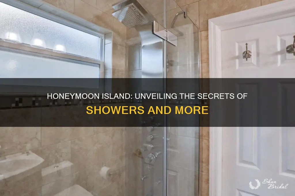 are there showers at honeymoon island