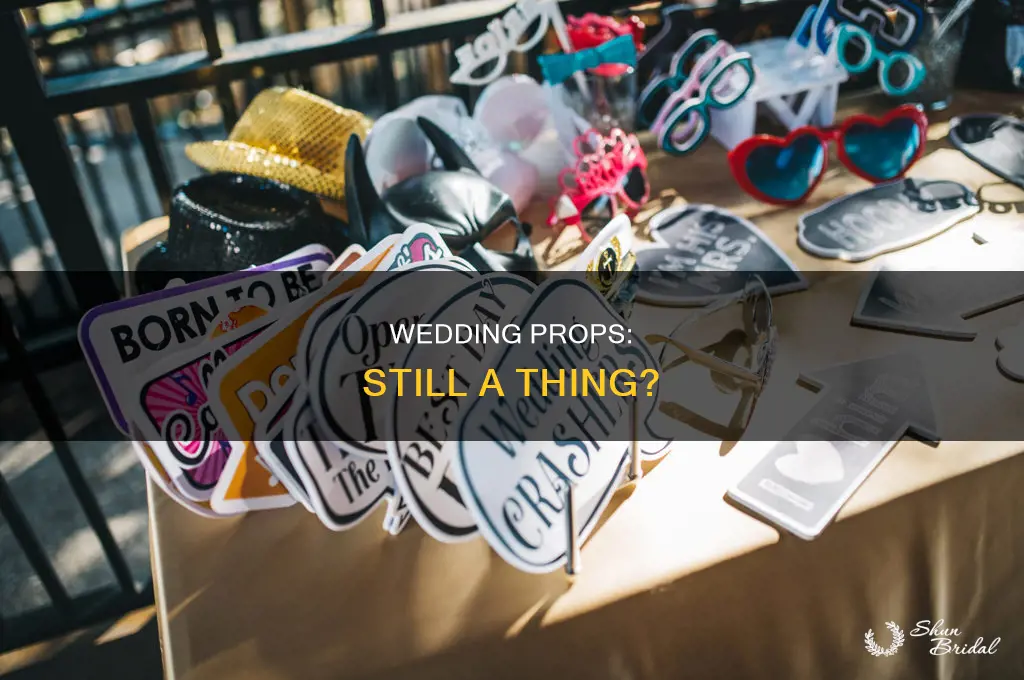 are wedding props still popular