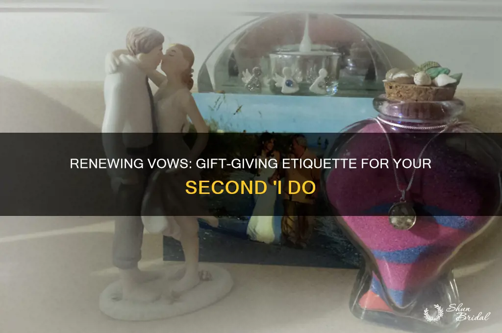 are you supposed to get gifts for renewal of vows