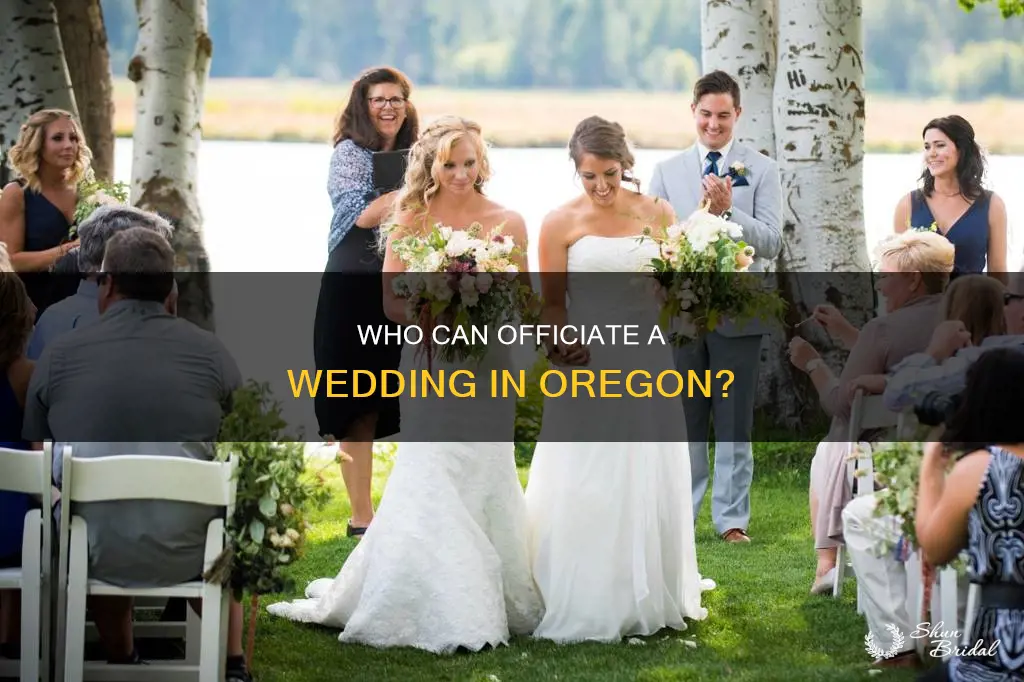 can a family member officiate a wedding in Oregon