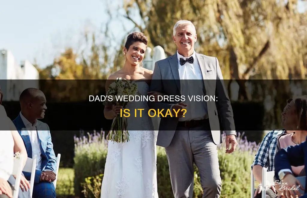 can dad see wedding dress