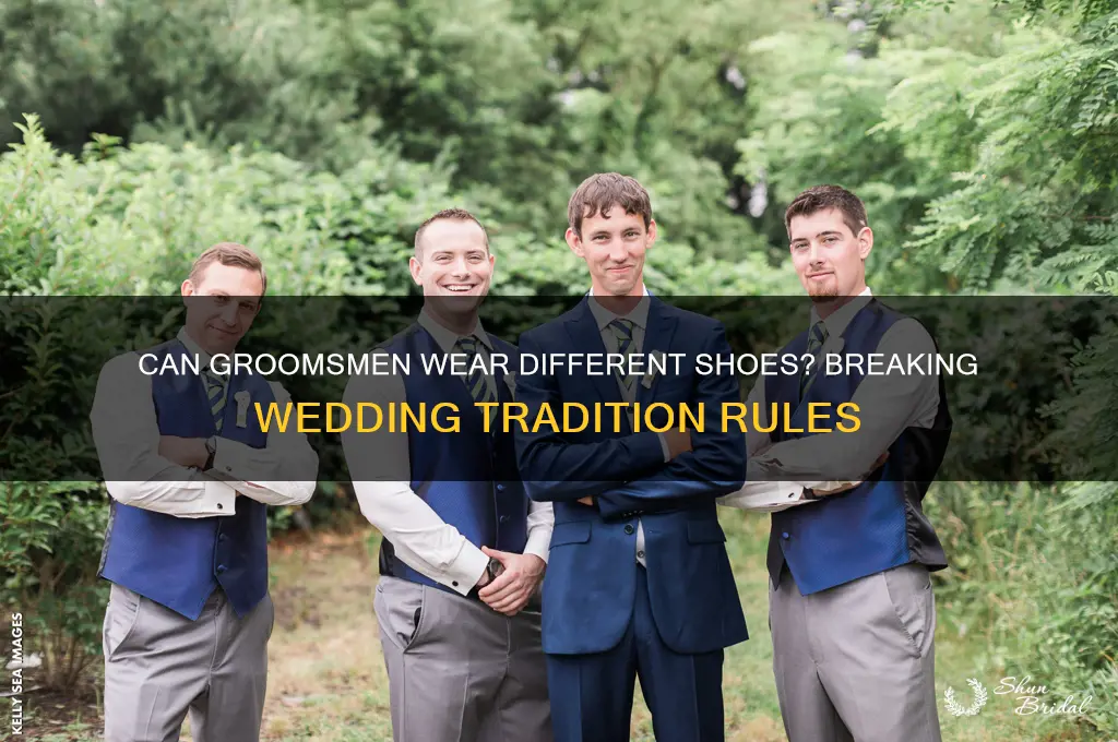 can groomsmen wear different shoes