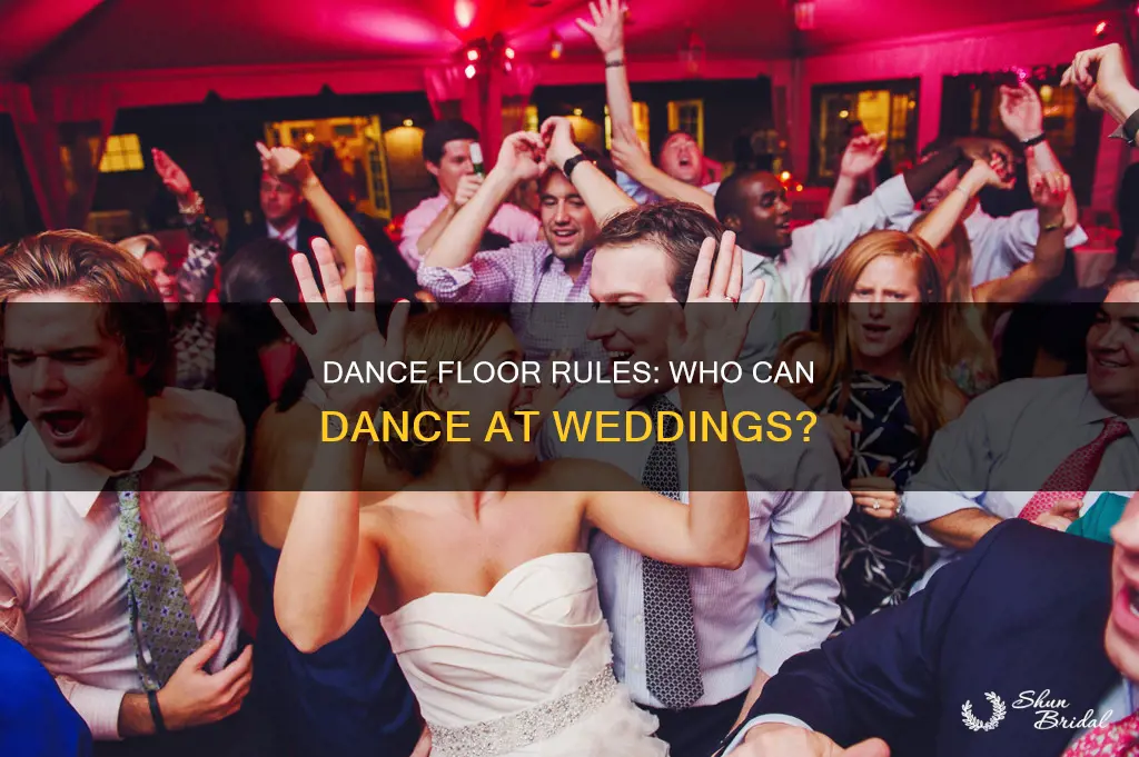 can guests dance at a wedding