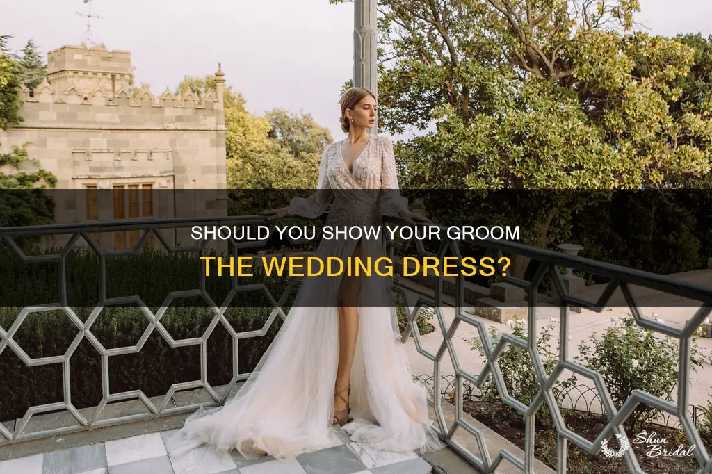 can I show my groom the wedding dress