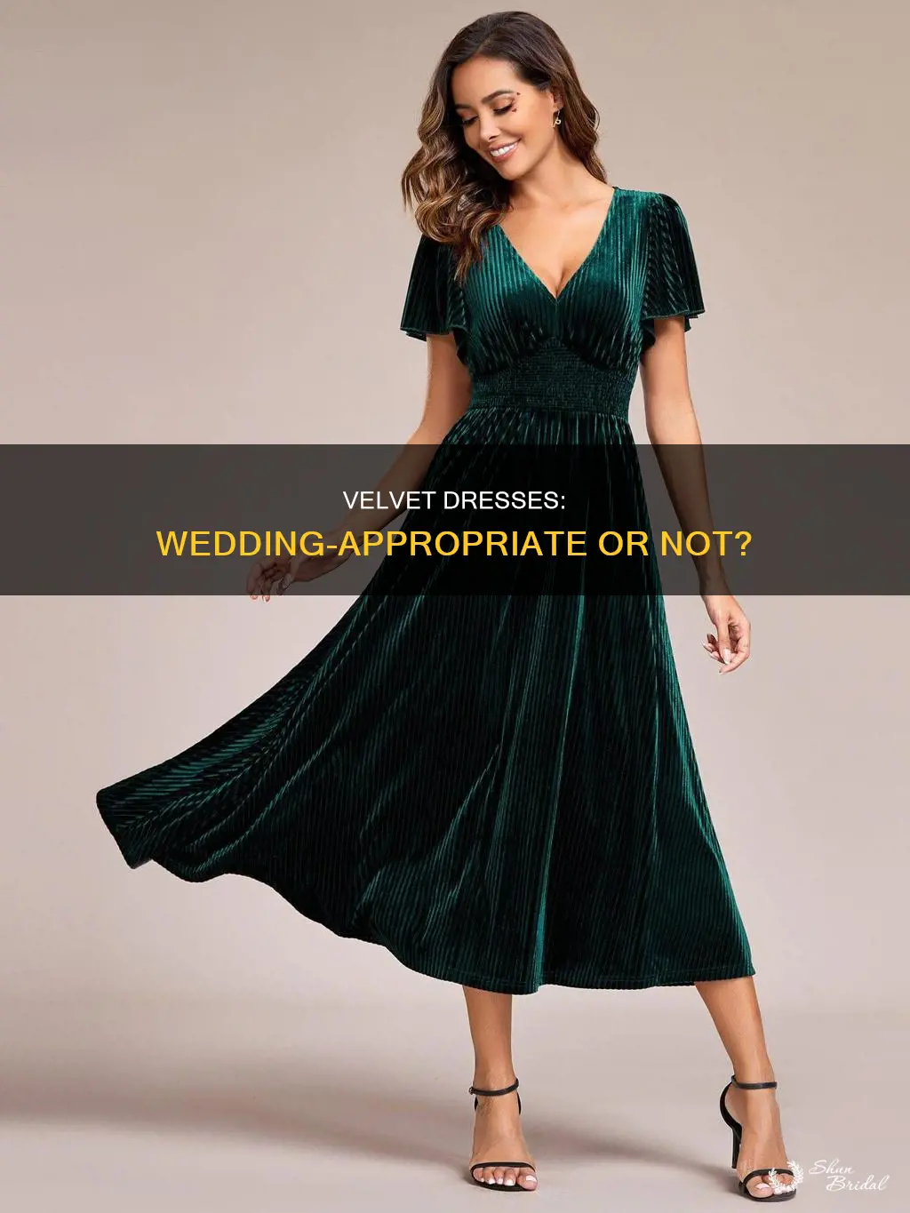 can I wear a velvet dress to a wedding