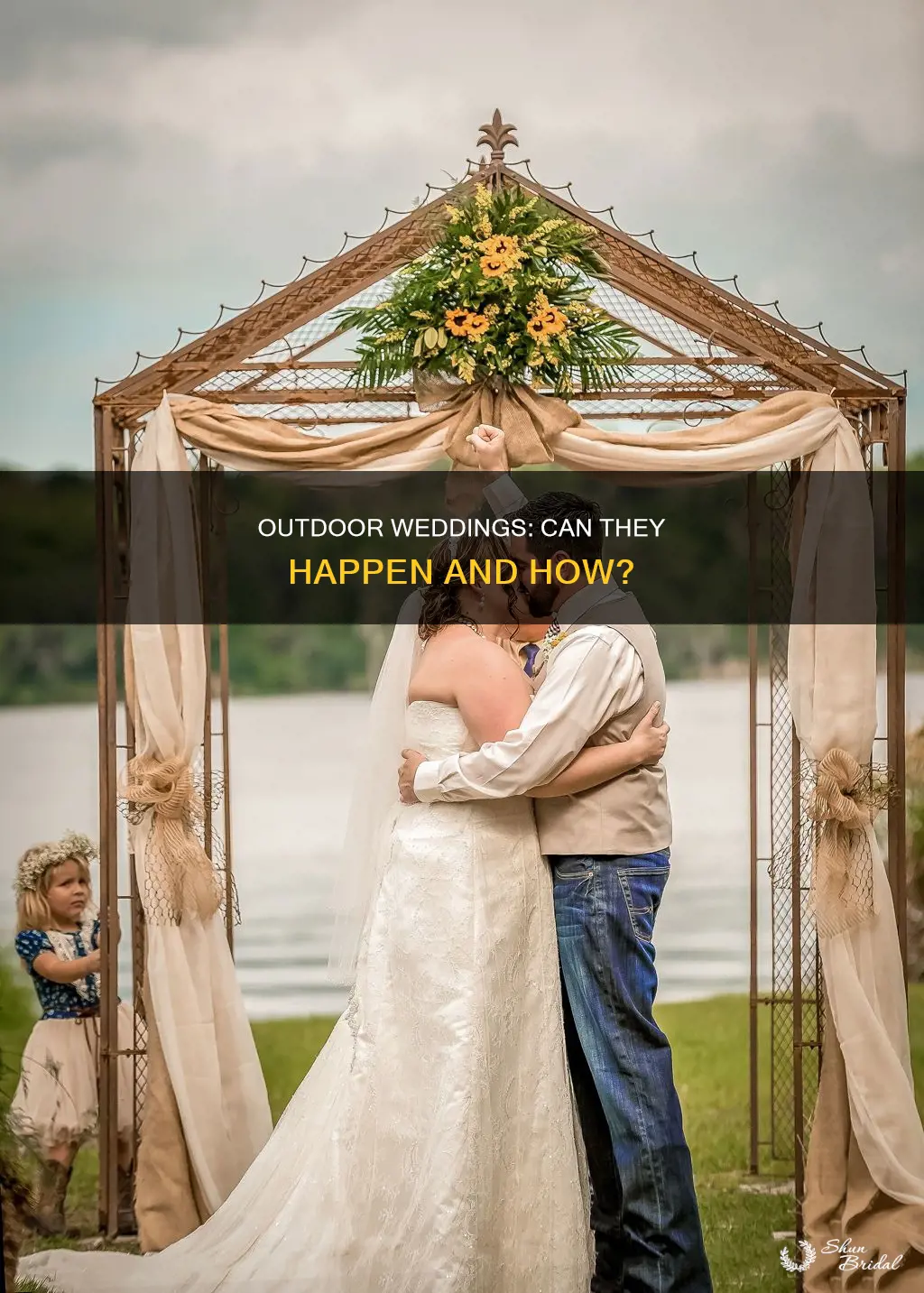 can outdoor weddings take place