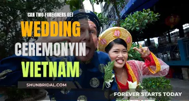 Foreign Couples' Wedding Ceremonies in Vietnam