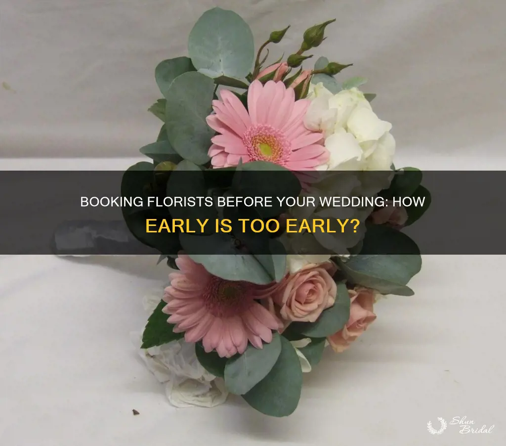 can you book a florist 1 month before a wedding