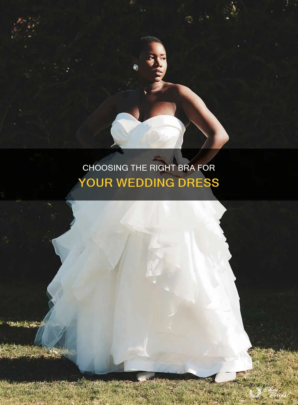 can you wear a bra under a wedding dress