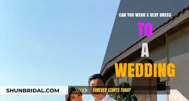 How to Dress Sexy but Classy at a Wedding
