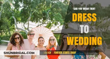 How to Dress for a Wedding: Tight Dresses