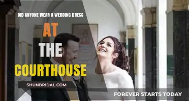 Courthouse Weddings: Do Brides Wear White?