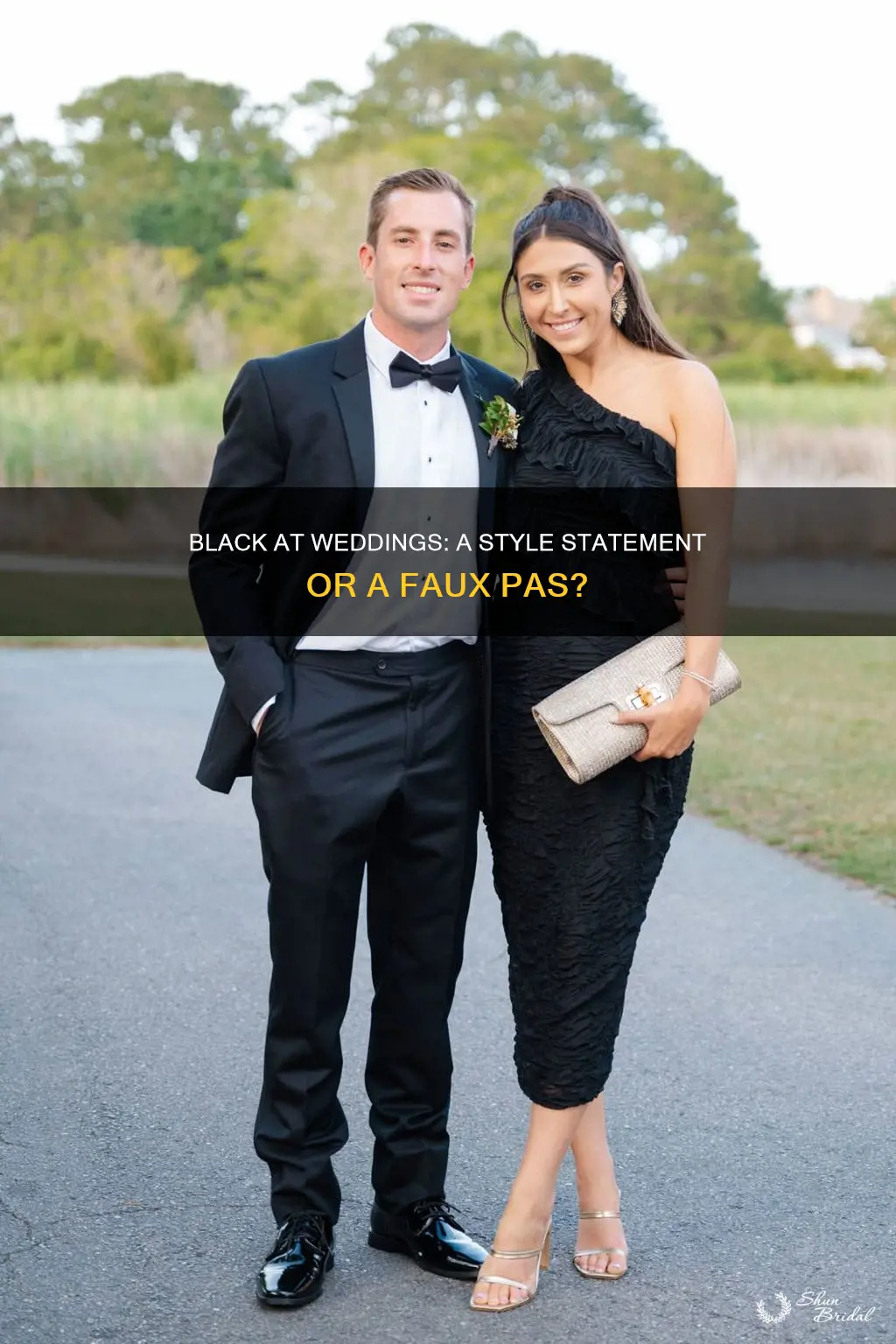 did people dress I black for weddings