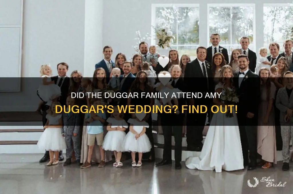 did the duggar family go to amy duggars wedding