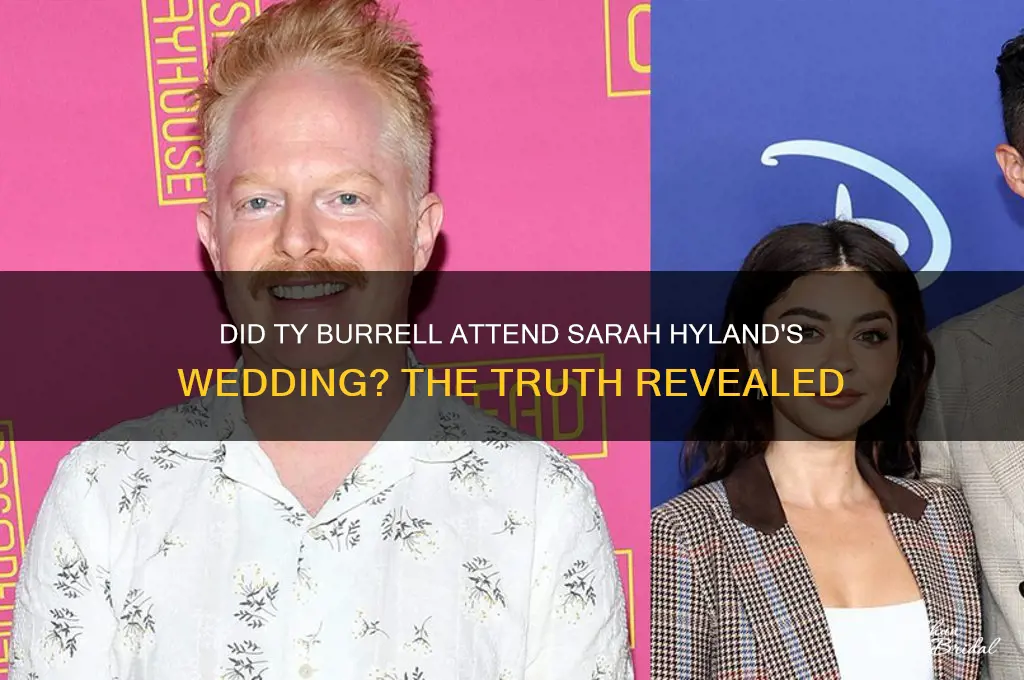did ty burrell go to sarah hyland wedding