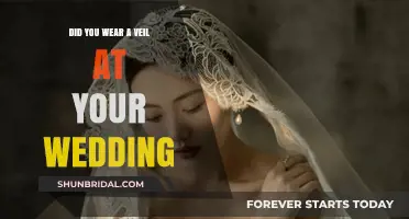 Veil or No Veil: Real Brides Share Their Wedding Day Choice