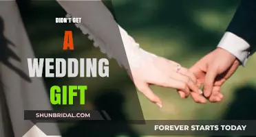 No Wedding Gift? How to Handle the Awkward Situation Gracefully