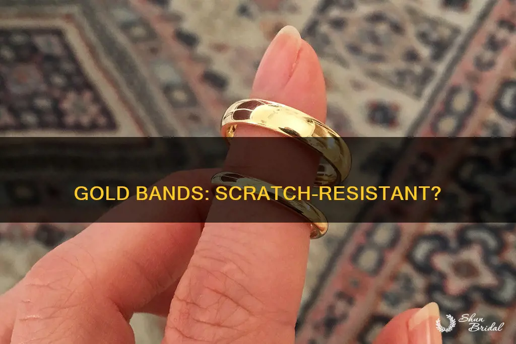 do gold wedding bands scratch