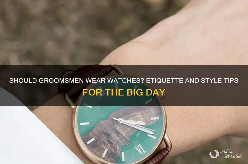 do groomsman wear watches