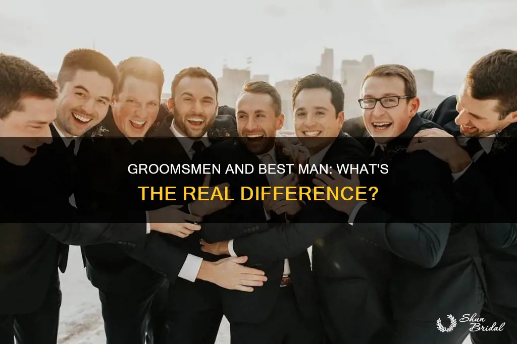 do groomsmen and best man difference