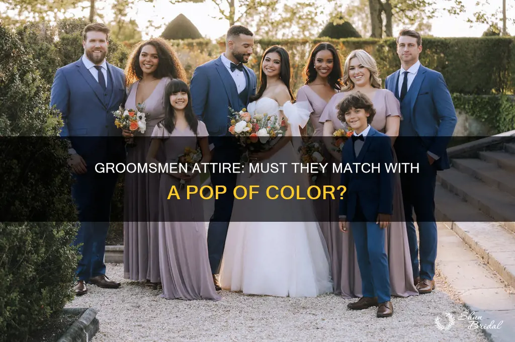 do groomsmen have to wear color