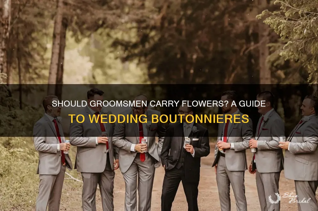 do groomsmen need flowers