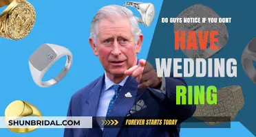 Do Men Notice When You Don't Wear a Wedding Ring?