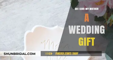 Should You Gift Your Mom on Your Wedding Day? A Guide