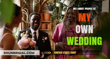Greeting Guests at Your Wedding: Etiquette and Personal Touches