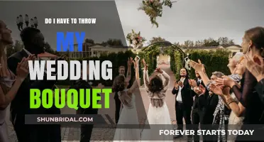 Your Wedding, Your Choice: To Toss or Not?