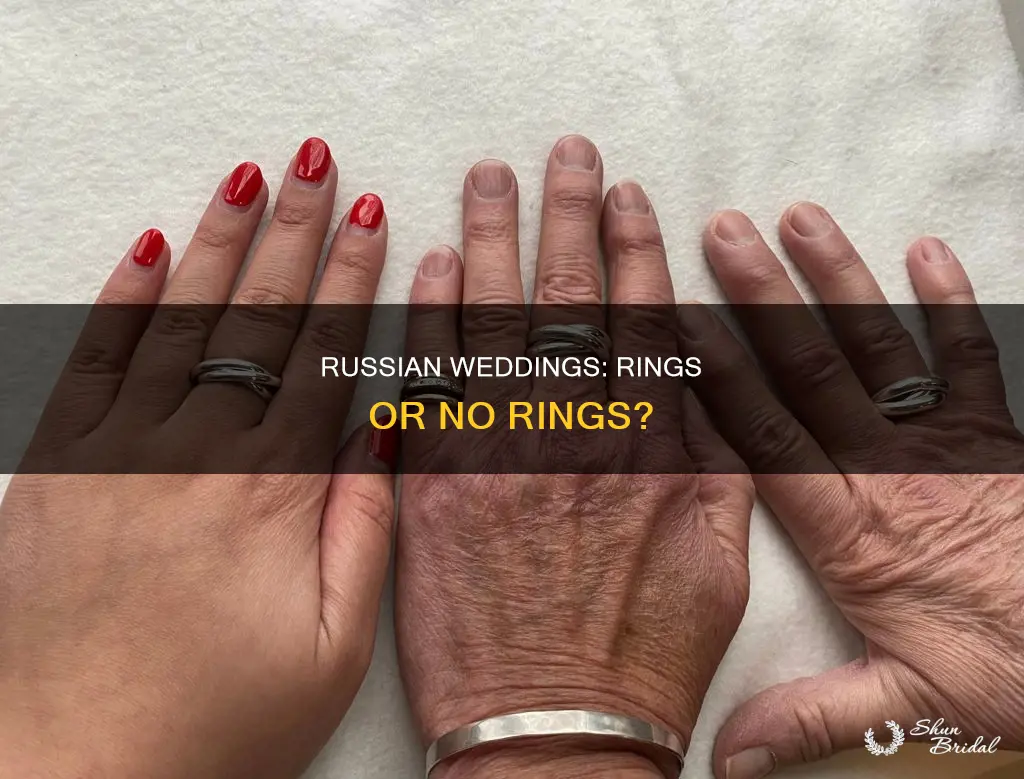 do me nwear wedding rings in russia