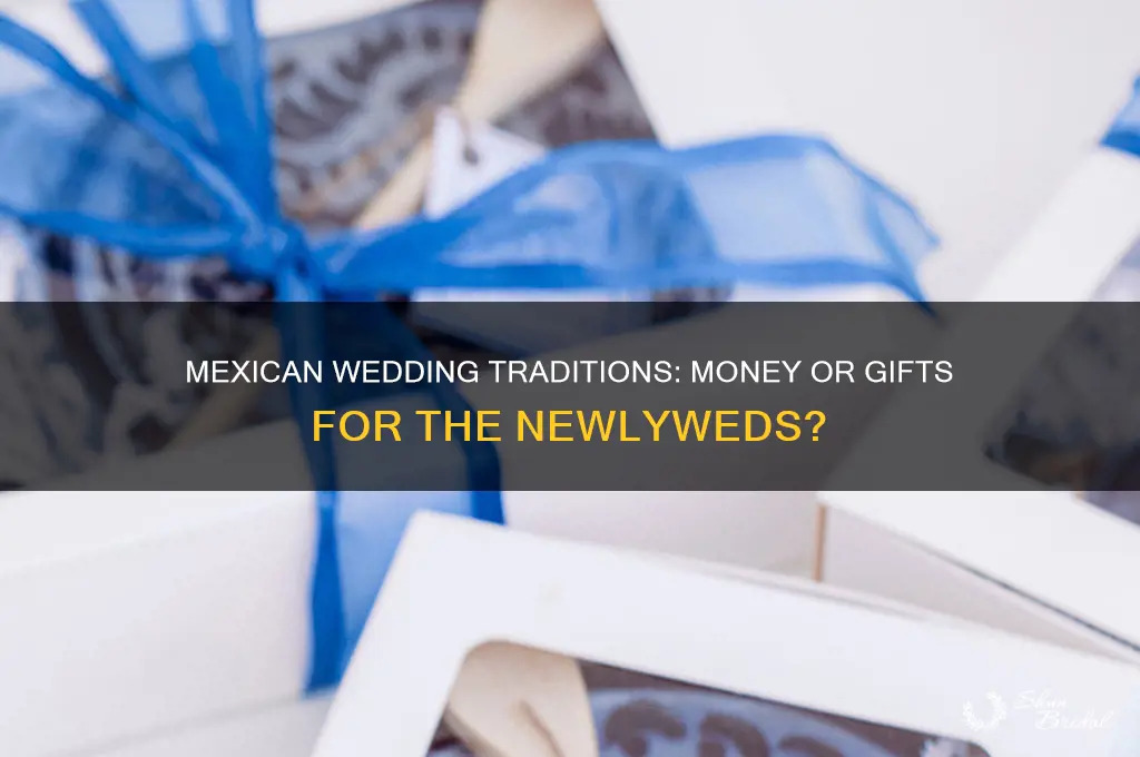 do mexican give money or a gift for a wedding