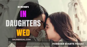 Daughters and Mothers: A Wedding Bond