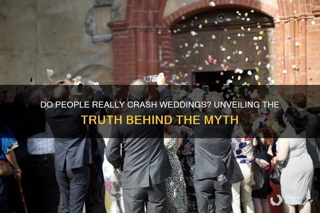 do people actually crash wedding