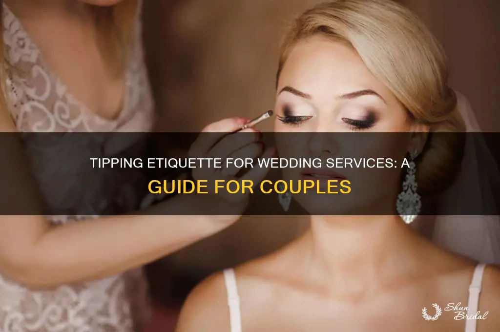 do people give tips for wedding services