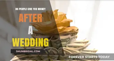 Post-Wedding Gifts: Do Guests Typically Give Money to Newlyweds?