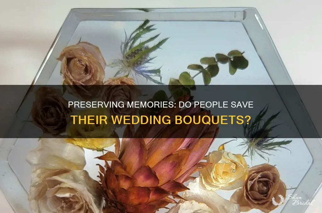 do people save their wedding bouquet