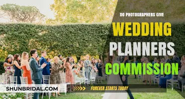Wedding Planners and Photographers: Commissions and Collaboration
