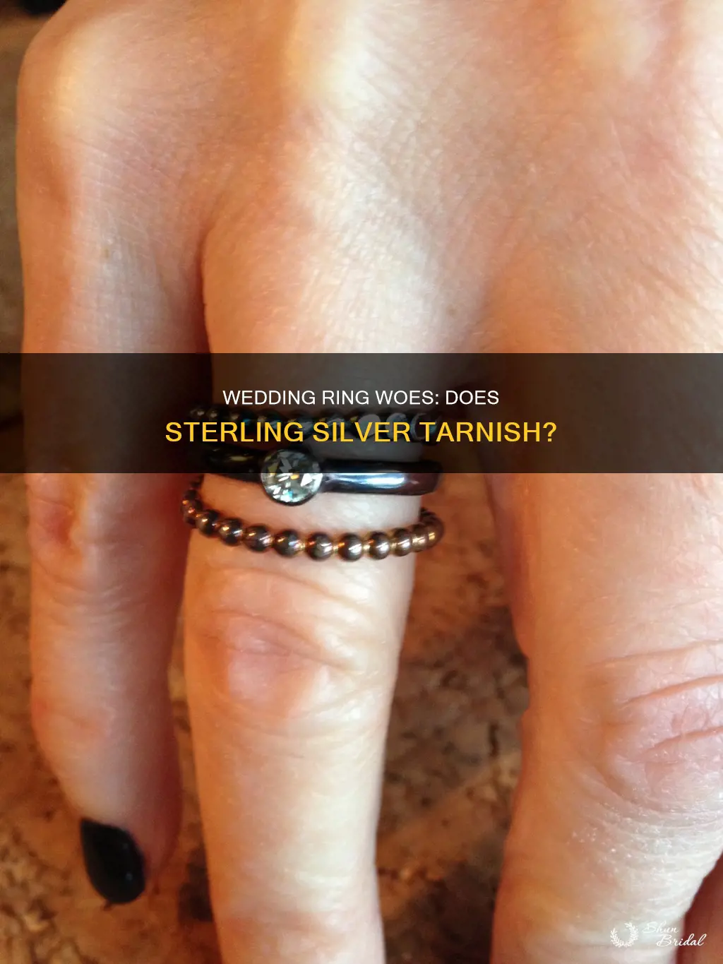 do sterling silver wedding rings tarnish