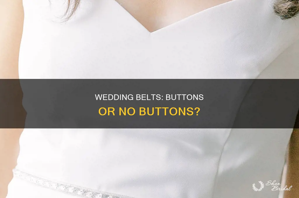 do wedding belts have buttons