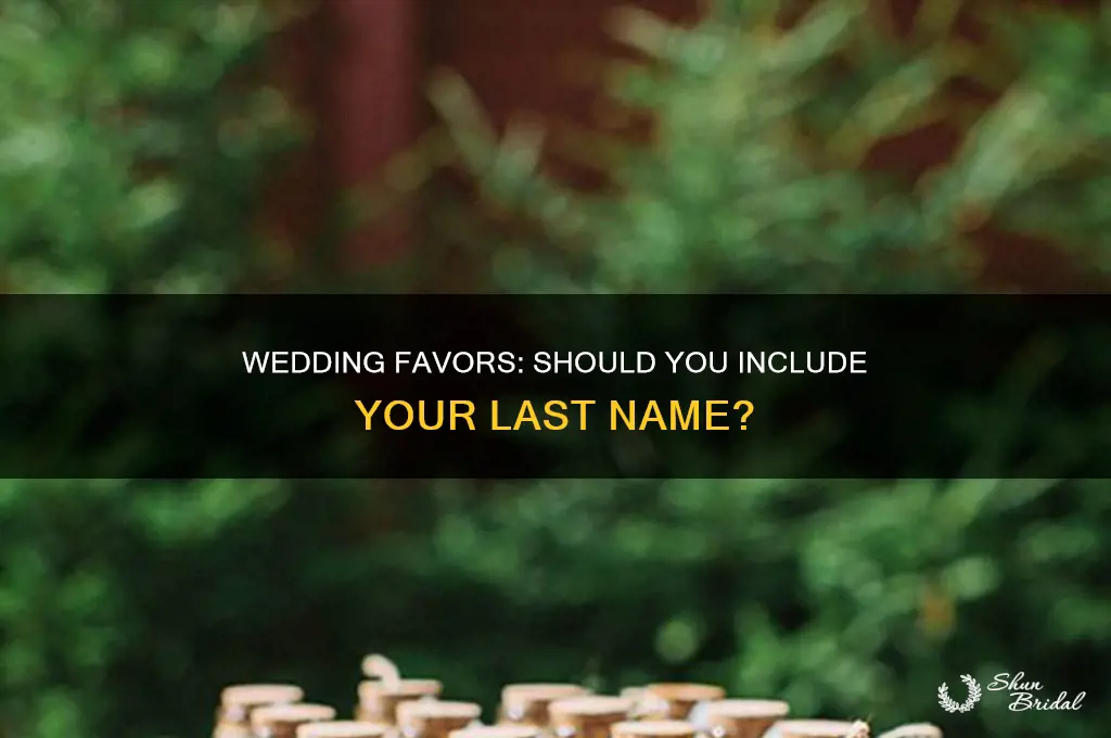 do wedding favors have the couples last name