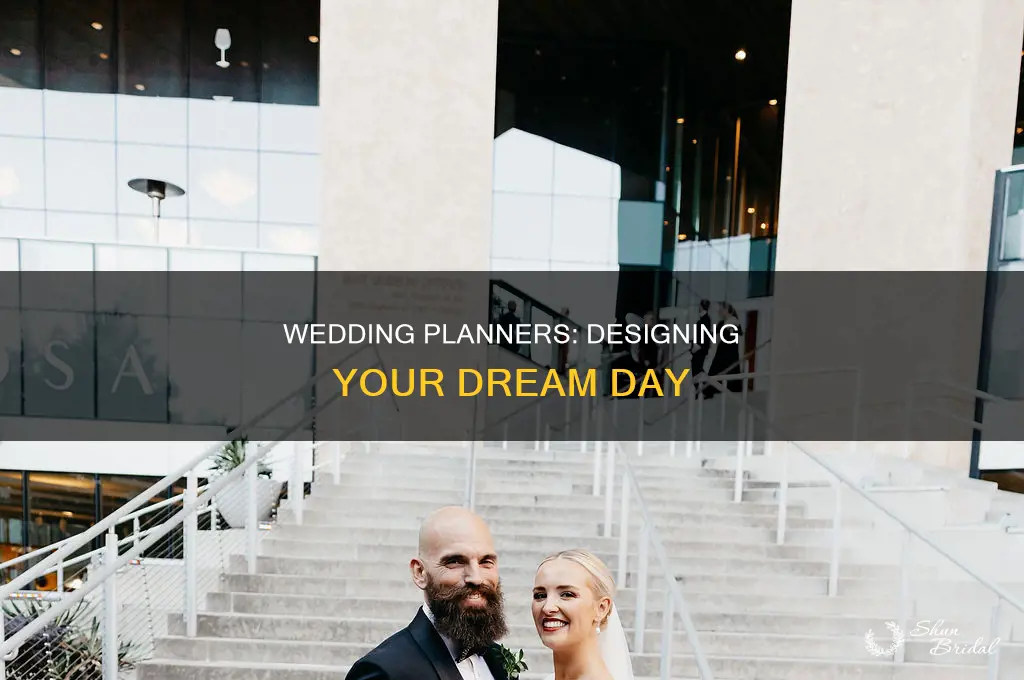 do wedding planners design