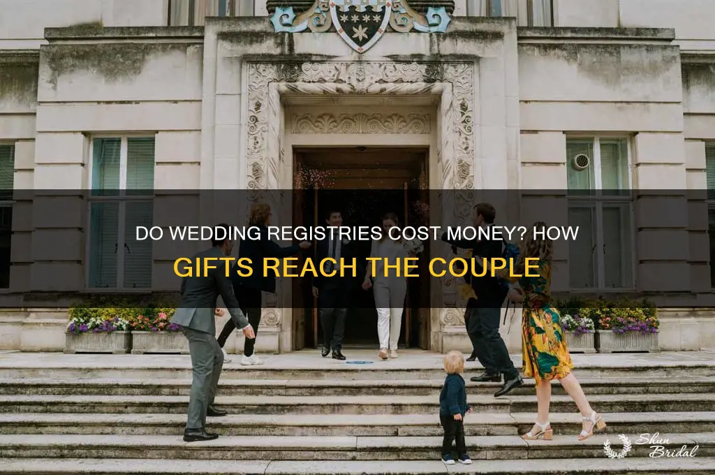 do wedding registry cost anythinggifts go dtraight to the person