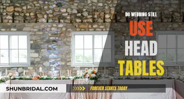 Head Tables at Weddings: Still a Thing?