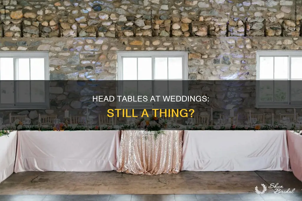 do wedding still use head tables