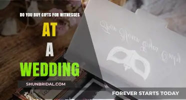 Should You Gift Wedding Witnesses? Etiquette and Thoughtful Ideas